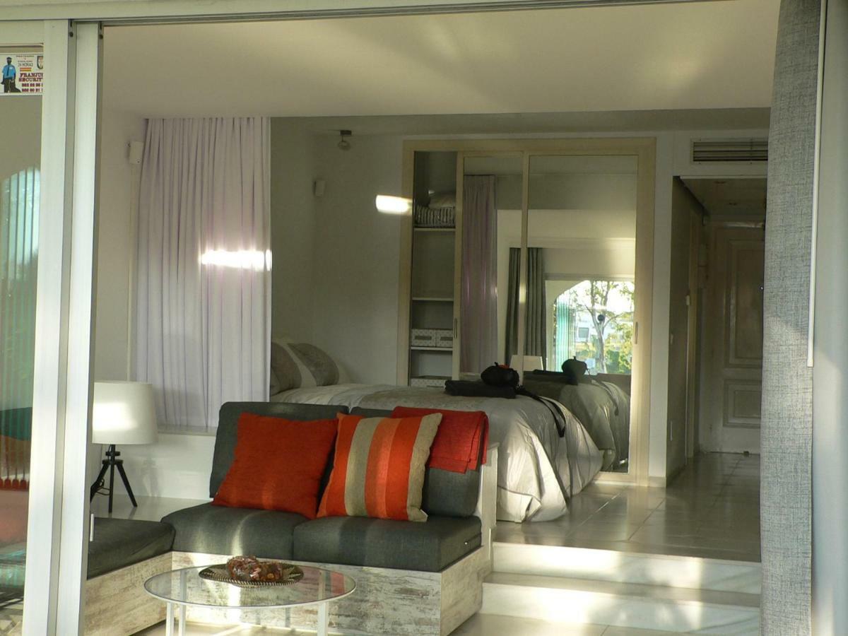 Casa Robert y Nergiz Apartment Sitio de Calahonda Bagian luar foto